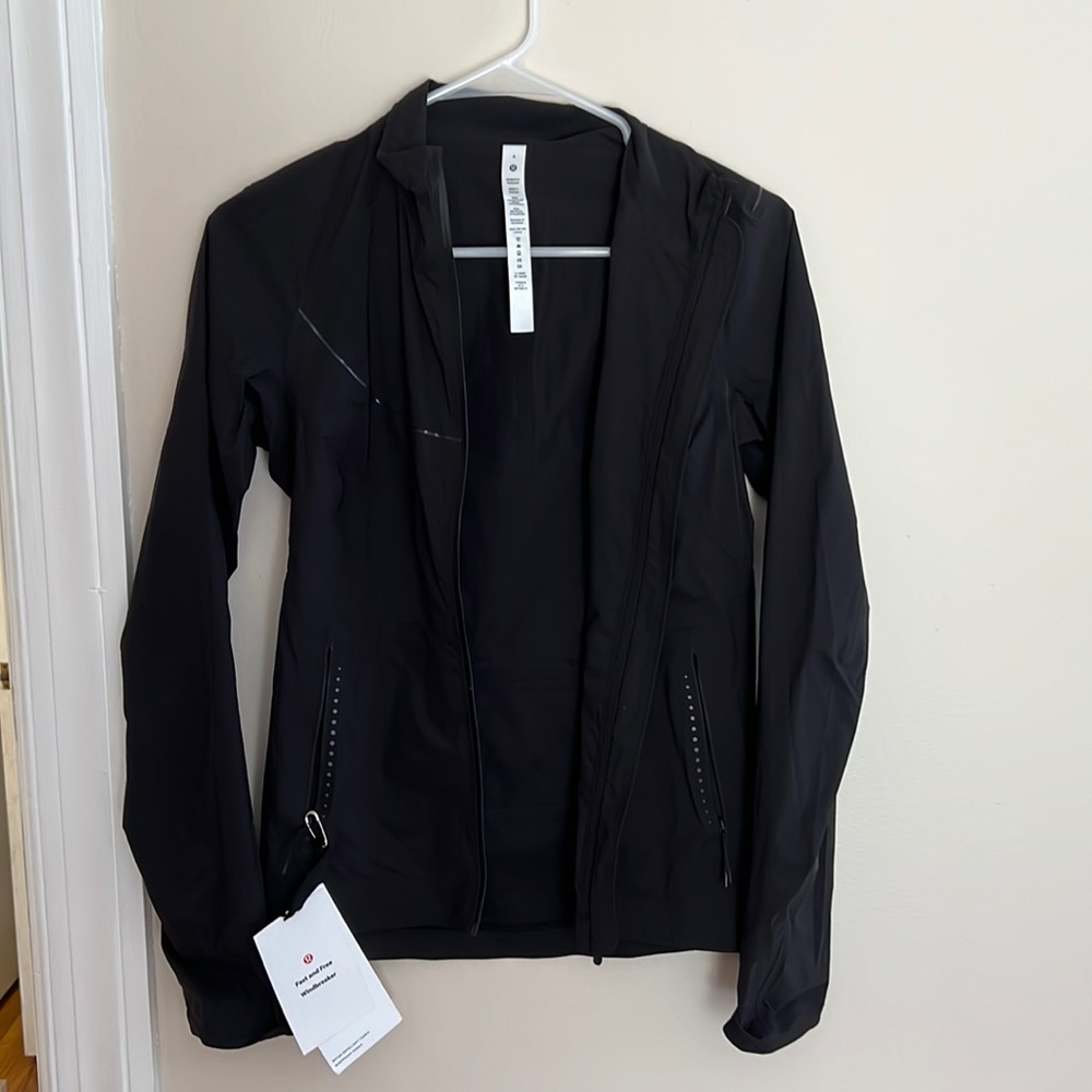 Lululemon windbreaker